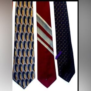 Lot of (3) Ties Christmas Pierre Cardin Oscar de la Renta